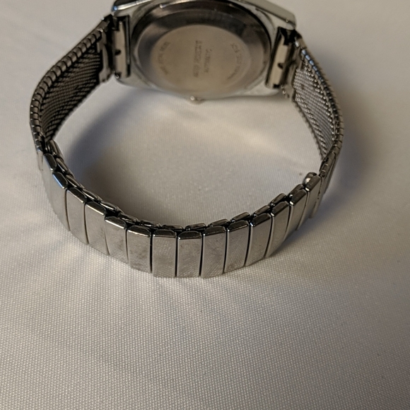 COPY - Vintage Timex Automatic Watch - Picture 6 of 6